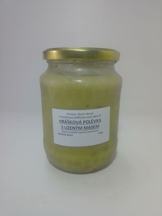 Hrášková polévka s uzeným masem